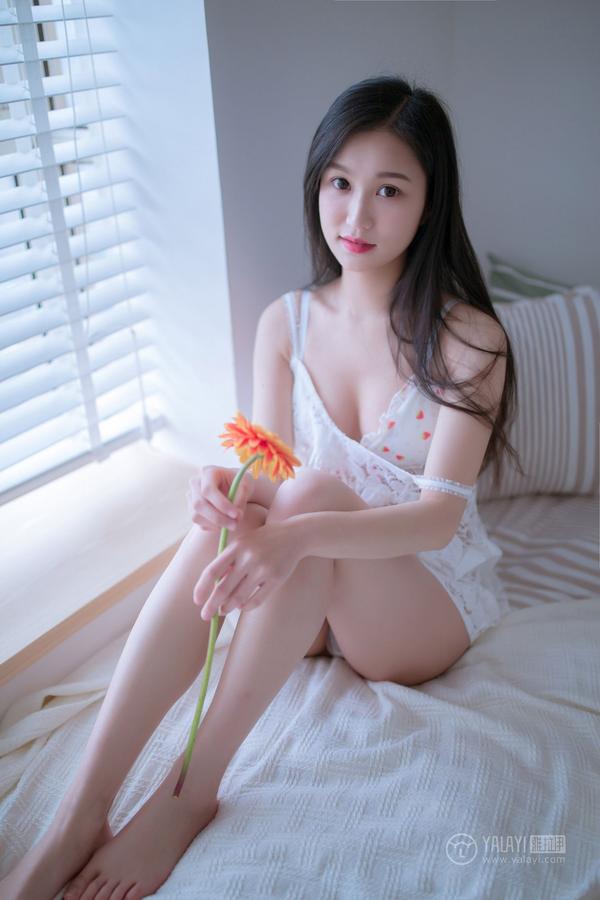 [雅拉伊YALAYI] Vol.185 You are the bunch of flowers in my hand