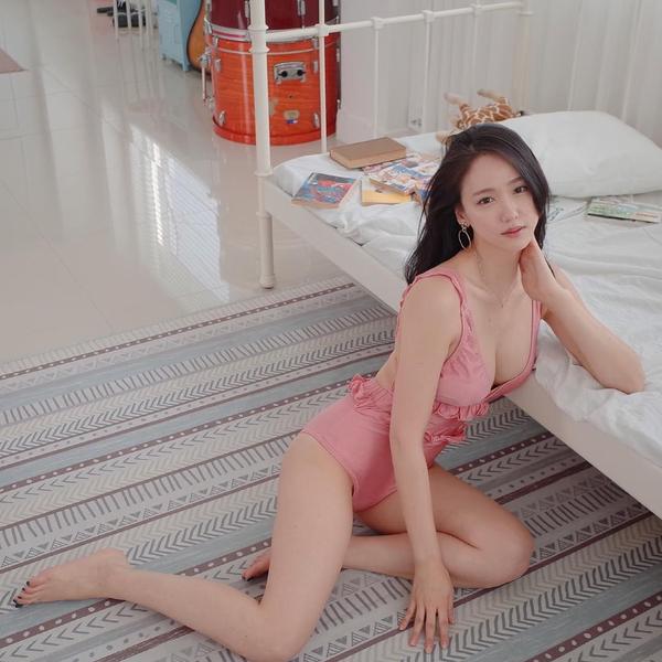 Kim Pro Bikini Picture and Photo