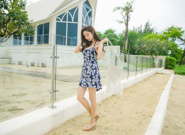 Park Soo Yeon Beach Temperament Picture and Photo