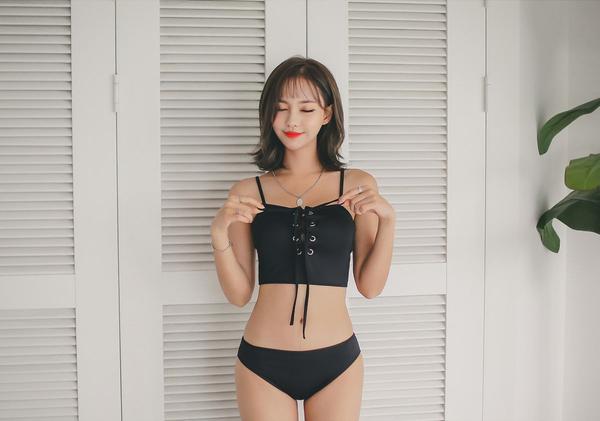 Yeon Ji Eun Maybeach Bikini Series 4