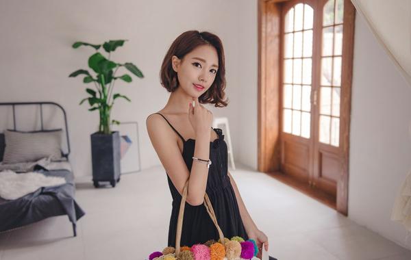 Yeon Ji Eun Maybeach Casual Wear Series 3