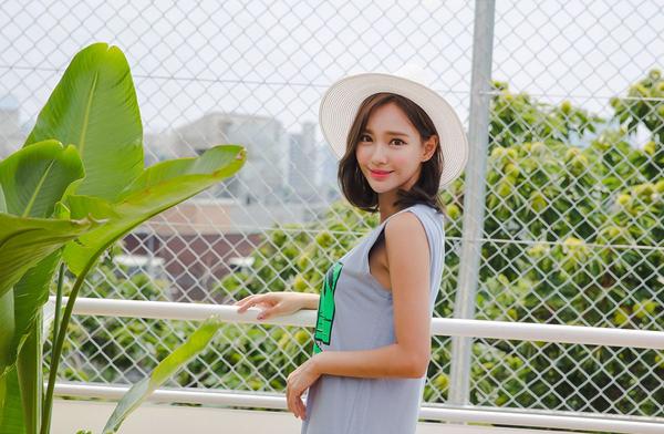 Yeon Ji Eun Maybeach Casual Wear Series