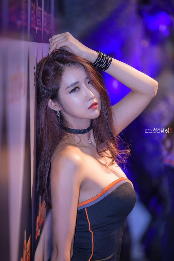 Yu Da Yeon Sexy Picture and Photo