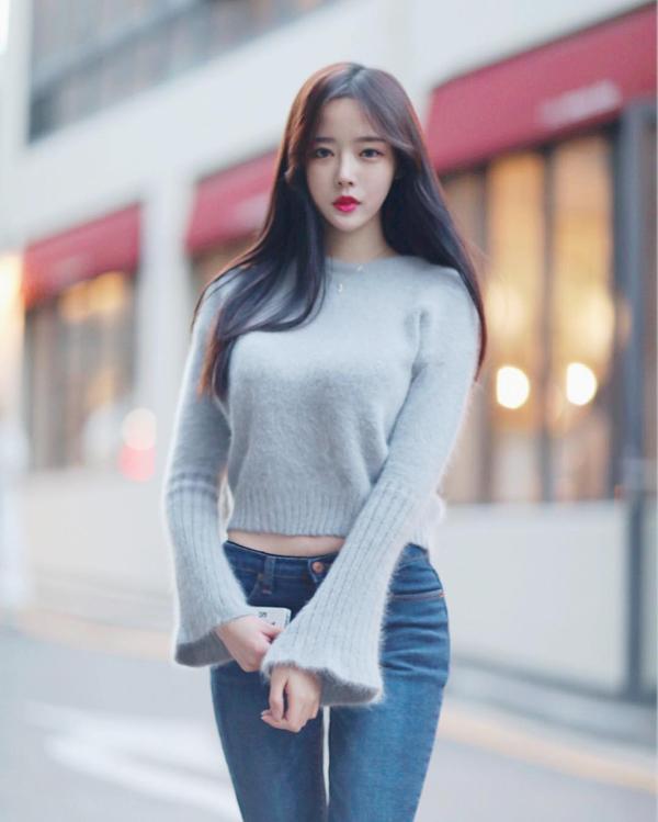 Yoon Hye Joo Lovely Picture and Photo