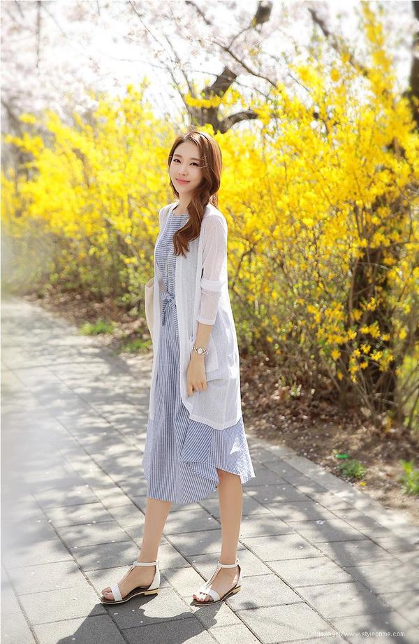 Park Eun Jin Beautiful Street Picture and Photo