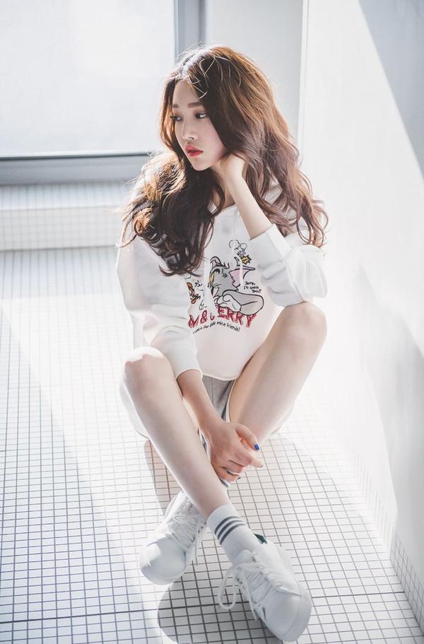 Park Jung Yoon Casual Clothes Picture and Photo