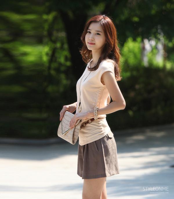 Kim Ah Ram Temperament Lovely Picture and Photo