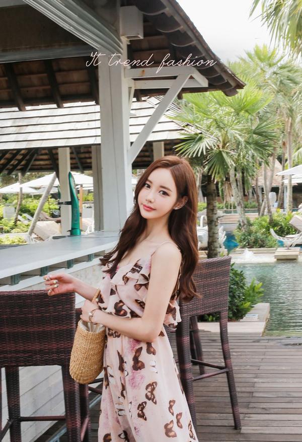 Son Yoon Joo 2017 Phuket Island Skirt Picture Series 6