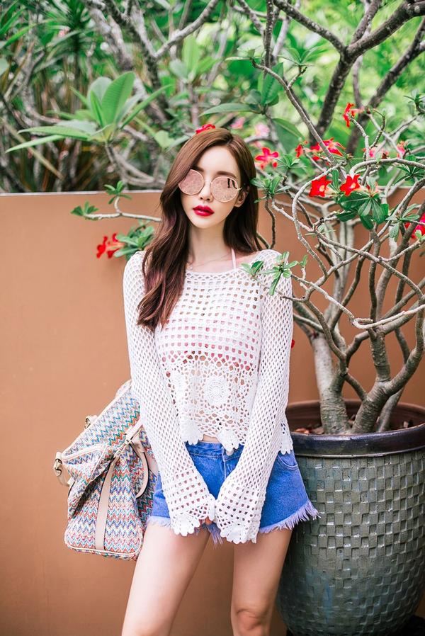 Son Yoon Joo 2017 Phuket Island Skirt Picture Series 6