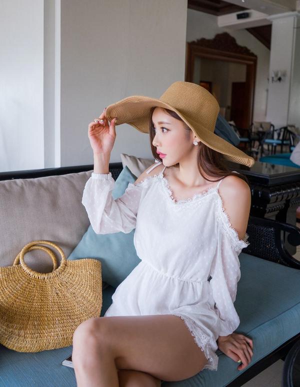 Son Yoon Joo 2017 Phuket Island Skirt Picture Series 6