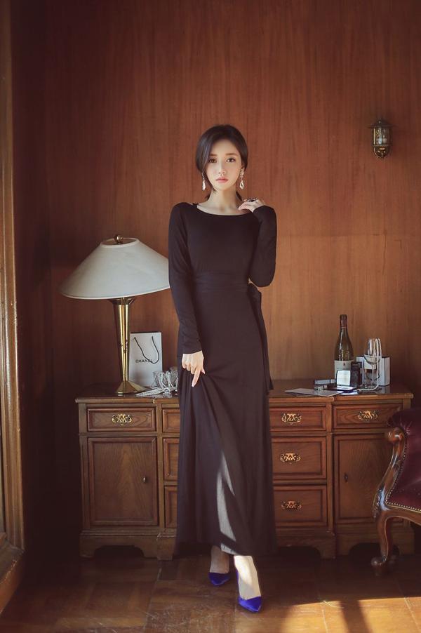 Son Yoon Joo Temperament Bra Picture and Photo 1