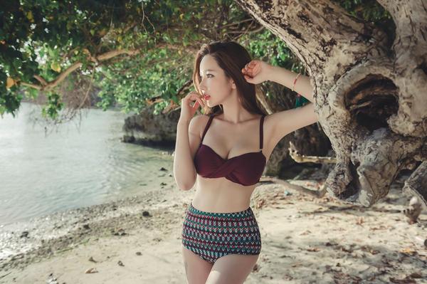 Lee Yeon Jeong 2017 MayBeach Bikini Pictures Series 6