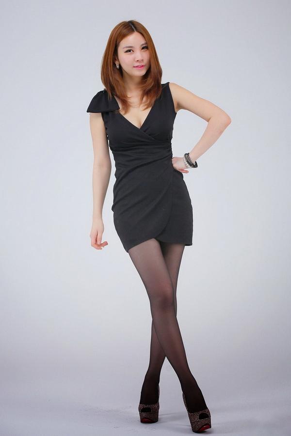 Lee Eun Yu Beautiful Legs Sexy Picture and Photo