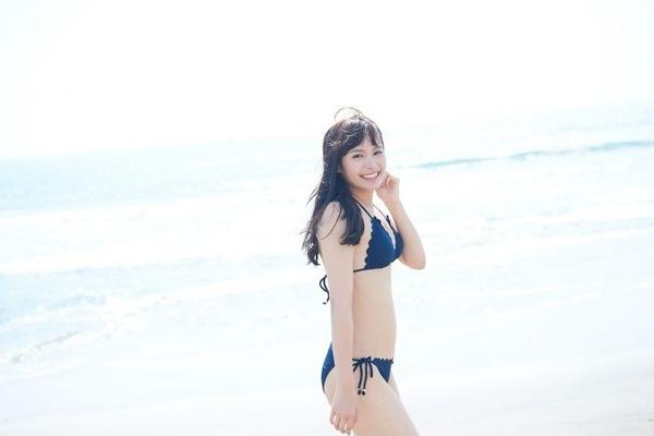 新女主角关水渚 CM注目的泳装写真