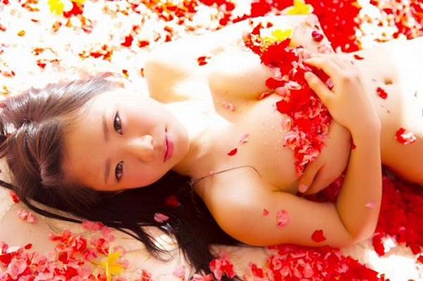 Nagasawa Marina Baby Face Big Boobs Picture and Photo