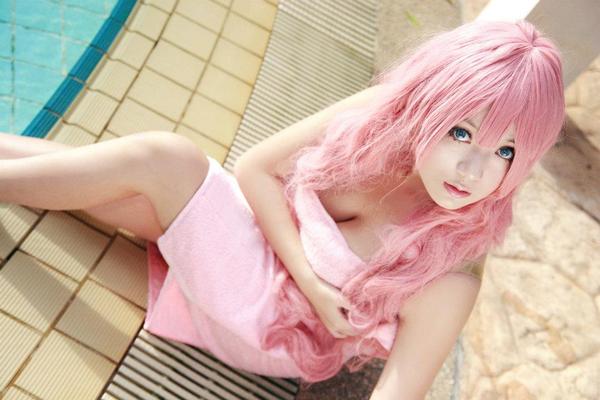 Yonor Wang Cosplay Picture and Photo