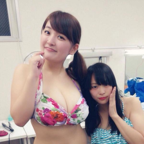 Saki Yanase Huge Boobs Bra Picture and Photo