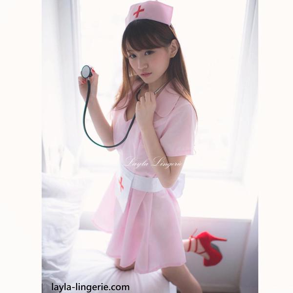 Elle Chan Cute Nurse Cosplay Picture and Photo