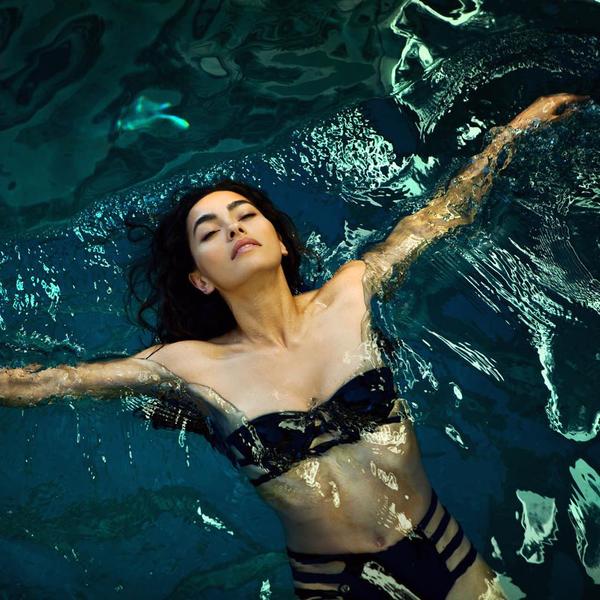 Adrianne Ho Sexy Picture and Photo