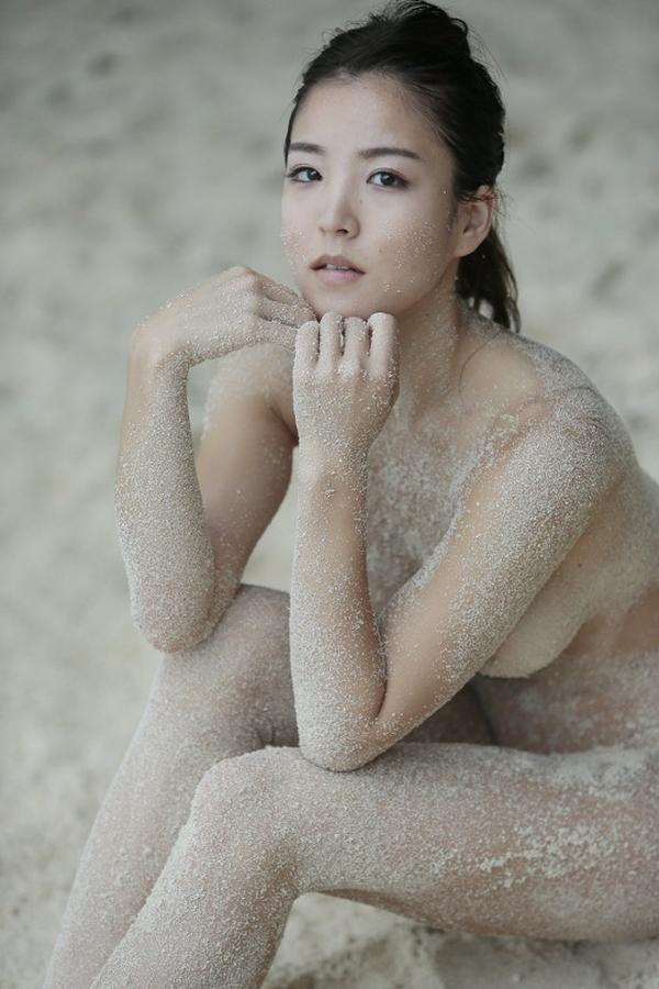 Risa Izumi Hot Picture and Photo