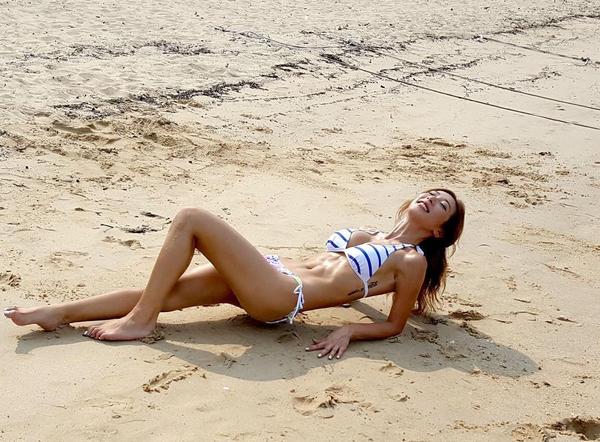 Alycia Chan Sexy Bikini Picture and Photo