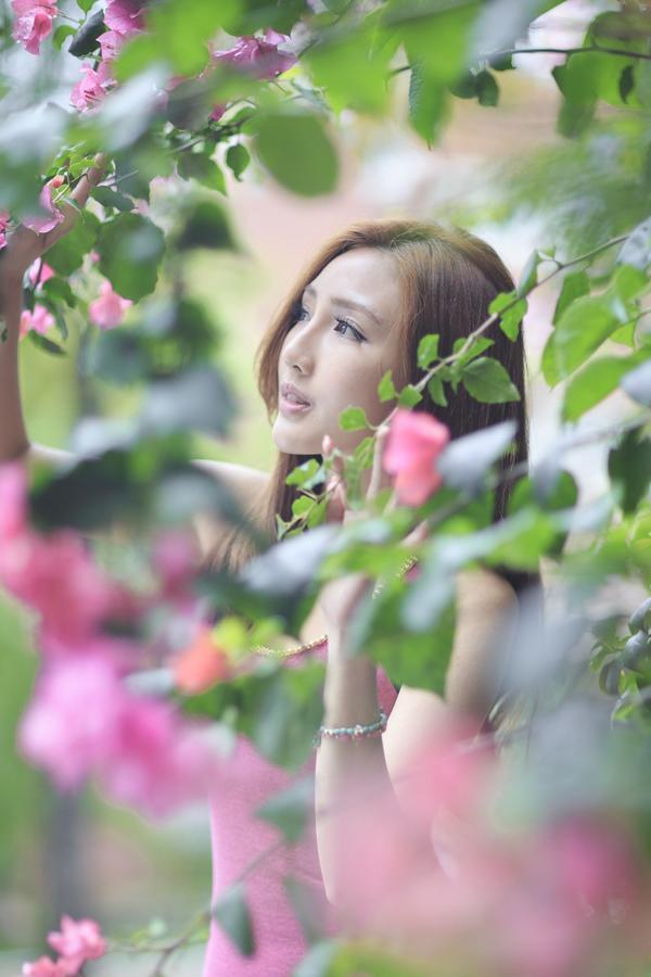 Taiwan Goddess Zhao Yun《Zhi Shan Garden》Pictures