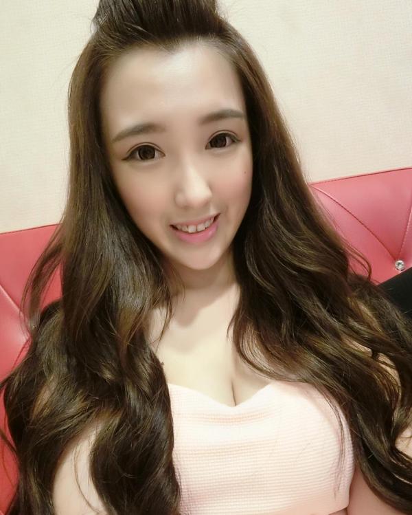 Cai Ying Wen Lovely Picture and Photo