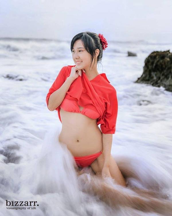 Chen Yu Qing Bikini Lovely Picture and Photo