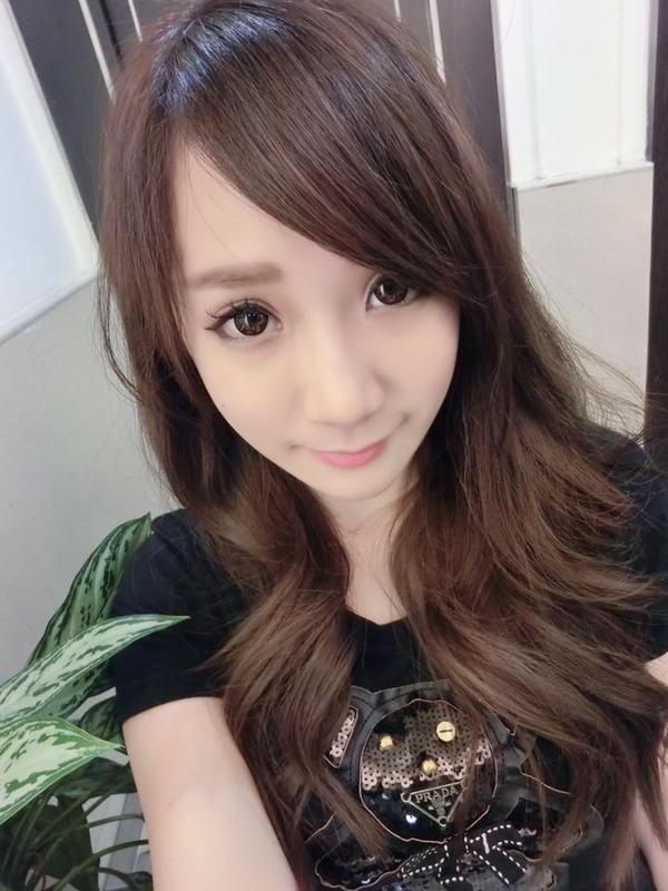 Xiao Rong Cute Lovely Picture and Photo