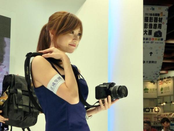 Ni Qian Ling 《Taipei Photographic Equipment Exhibition》Pictures