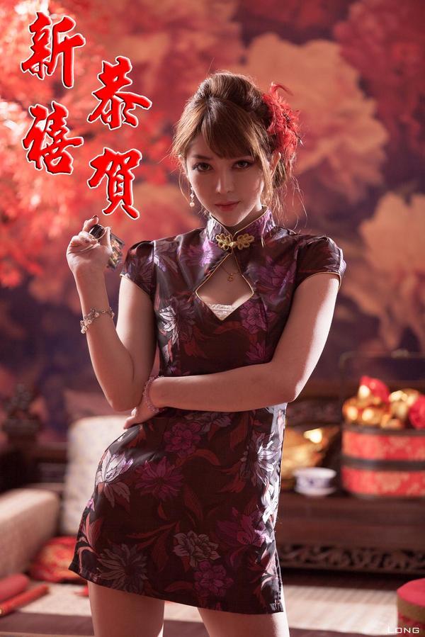 Zhao Yan Huan Mature Picture and Photo