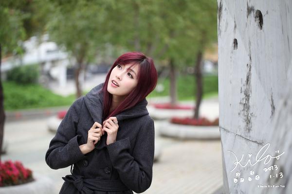 Jin Yun Qiao 《Windbreaker on Street in Winter》Pictures