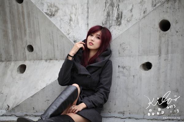 Jin Yun Qiao 《Windbreaker on Street in Winter》Pictures