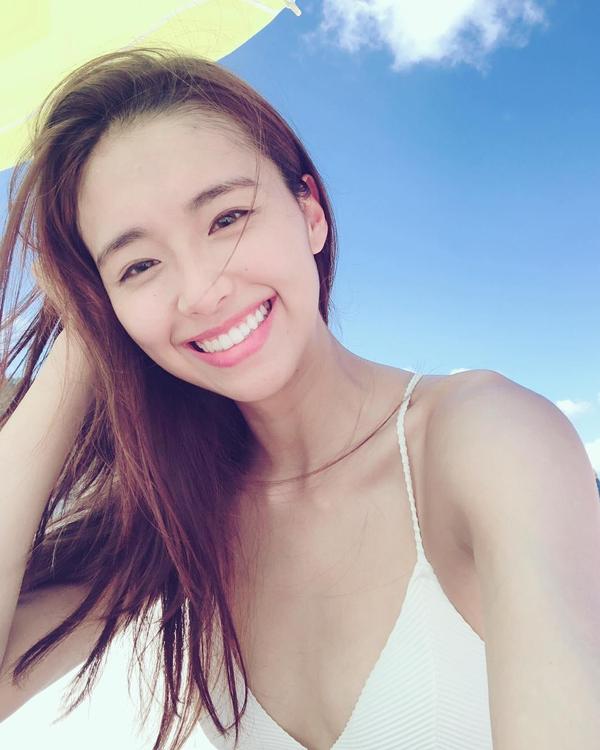 Jumbo Tsang Beach Bikini Sport Picture and Photo