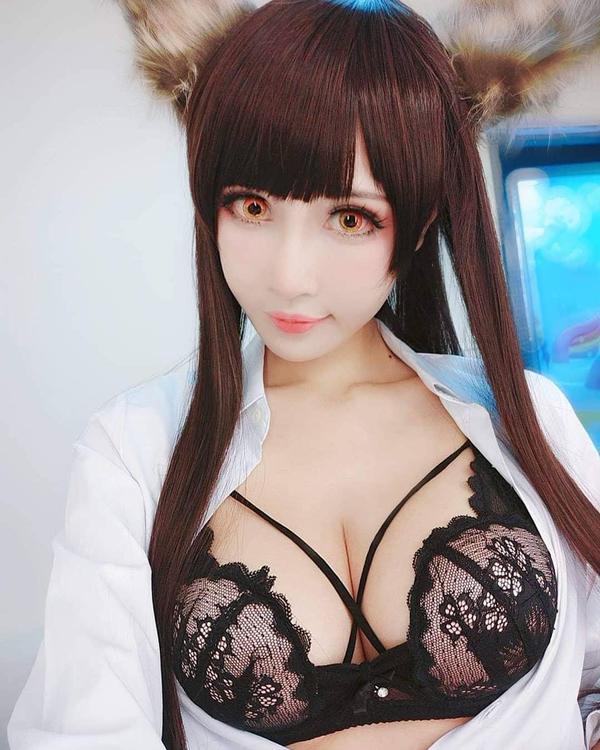 Smile Cutty Big Boobs Cosplay Picture and Photo