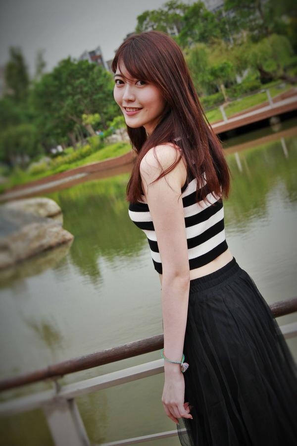 Taiwan Pretty Girl Huang Pin Xuan《National Library》Pictures