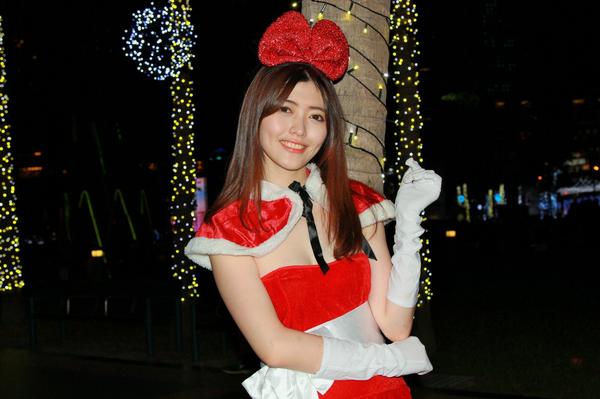 Taiwan Social Celebrity Huang Pin Xuan 《Banqiao Christmas City》Photographic