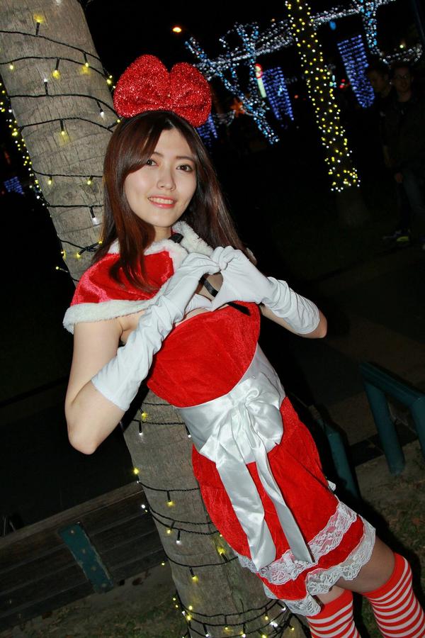 Taiwan Social Celebrity Huang Pin Xuan 《Banqiao Christmas City》Photographic