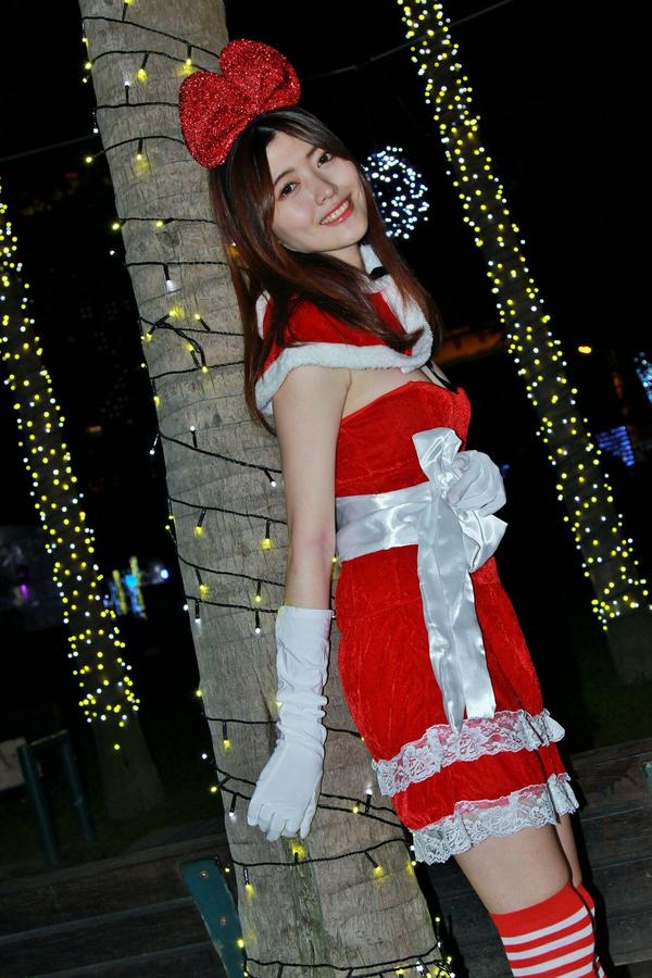 Taiwan Social Celebrity Huang Pin Xuan 《Banqiao Christmas City》Photographic