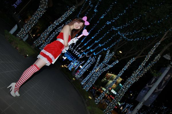 Taiwan Social Celebrity Huang Pin Xuan 《Banqiao Christmas City》Photographic