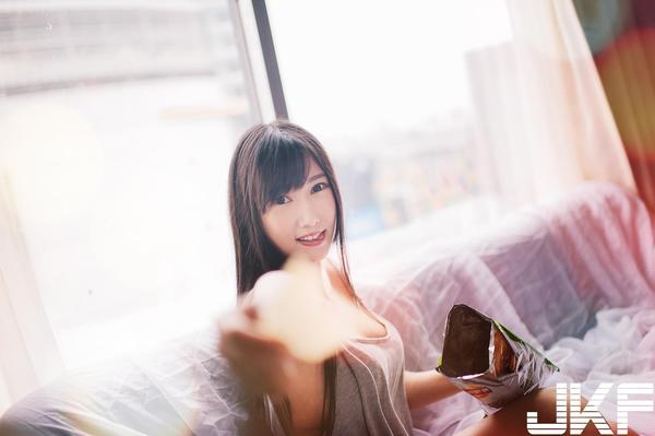 Huang Yu Wen Young Body Picture and Photo
