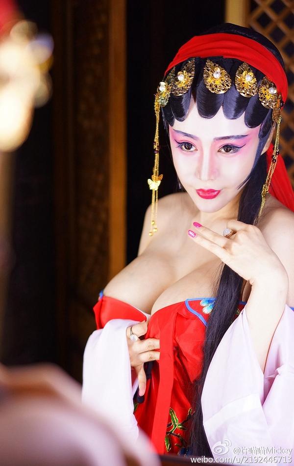 Xu Miao Miao Huge Boobs Hot Picture and Photo