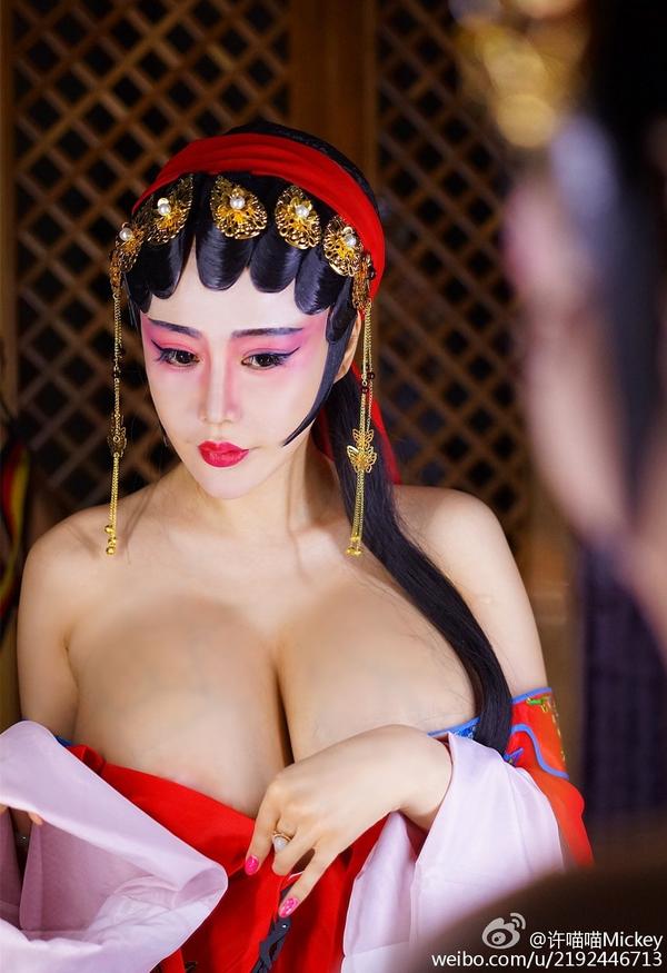 Xu Miao Miao Huge Boobs Hot Picture and Photo