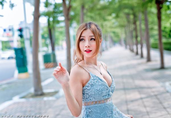 Chen Zi Han Big Boobs Beautiful Legs Picture and Photo