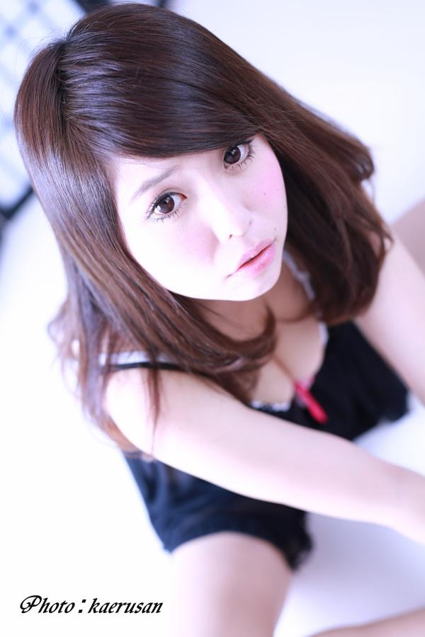 Haruka Momoi Home Private Lovely Picture and Photo