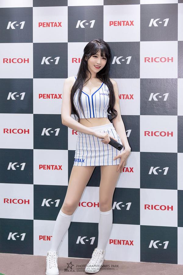 Lee Eun Hye Beautiful Legs Temperament Picture and Photo