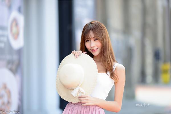 Taiwan Pretty Girl Huang Shang Yan《Refute Two》Pictures