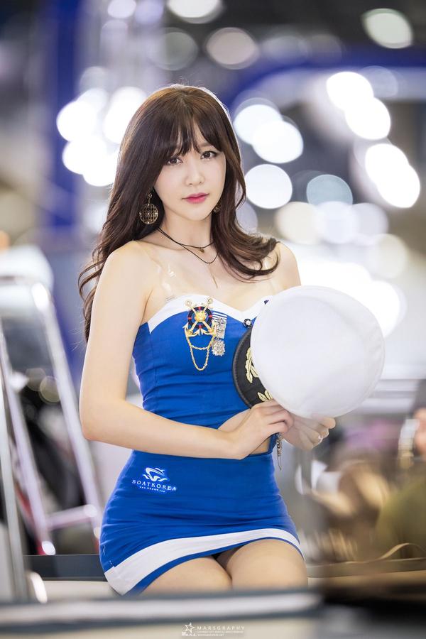 Hong Ji Yeon Hot Model Picture and Photo