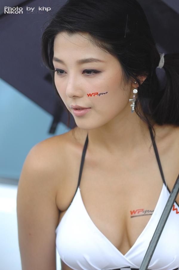 Jo Sang Hee Hot Racing Girl Picture and Photo
