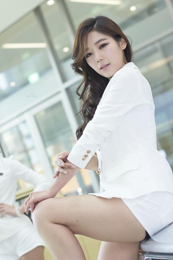 Jo Sang Hee Hot Model Picture and Photo